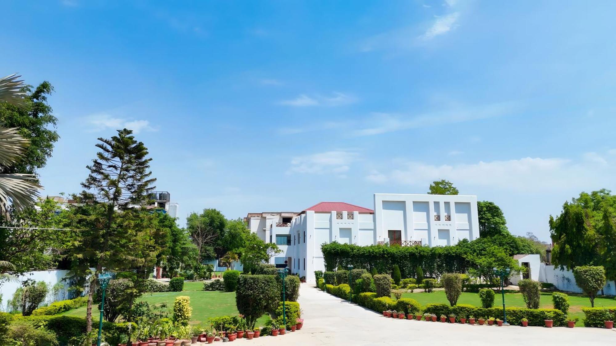 Pink Villa Boutique Hotel Meerut Exterior foto